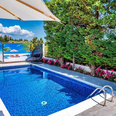 Deluxe Sani Relax Villa 外观 照片